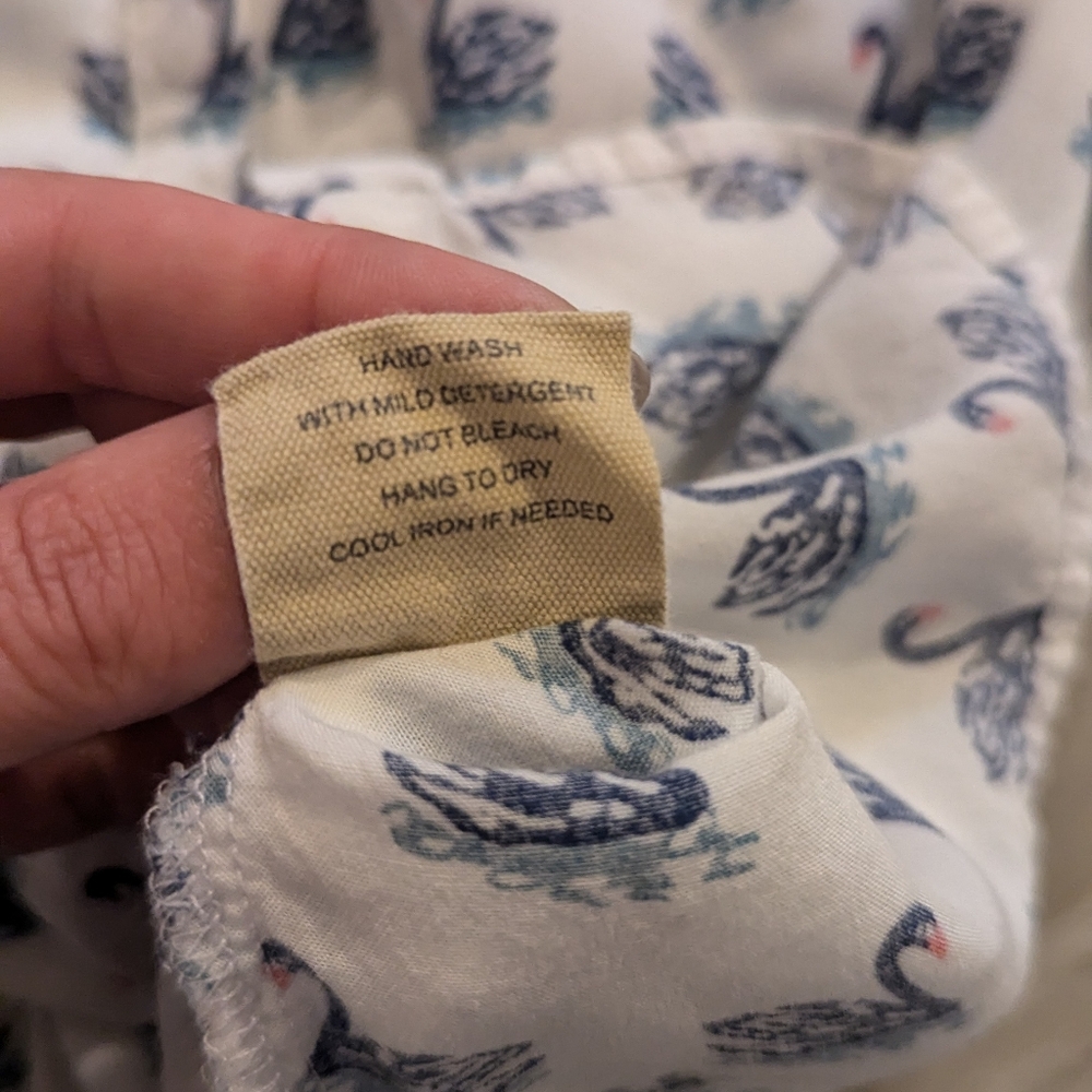 Love Notes White Slightly Cropped Button Down Top… - image 7